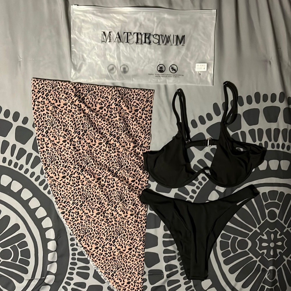 Brand new Matte Collection Ramon 3pc. set.